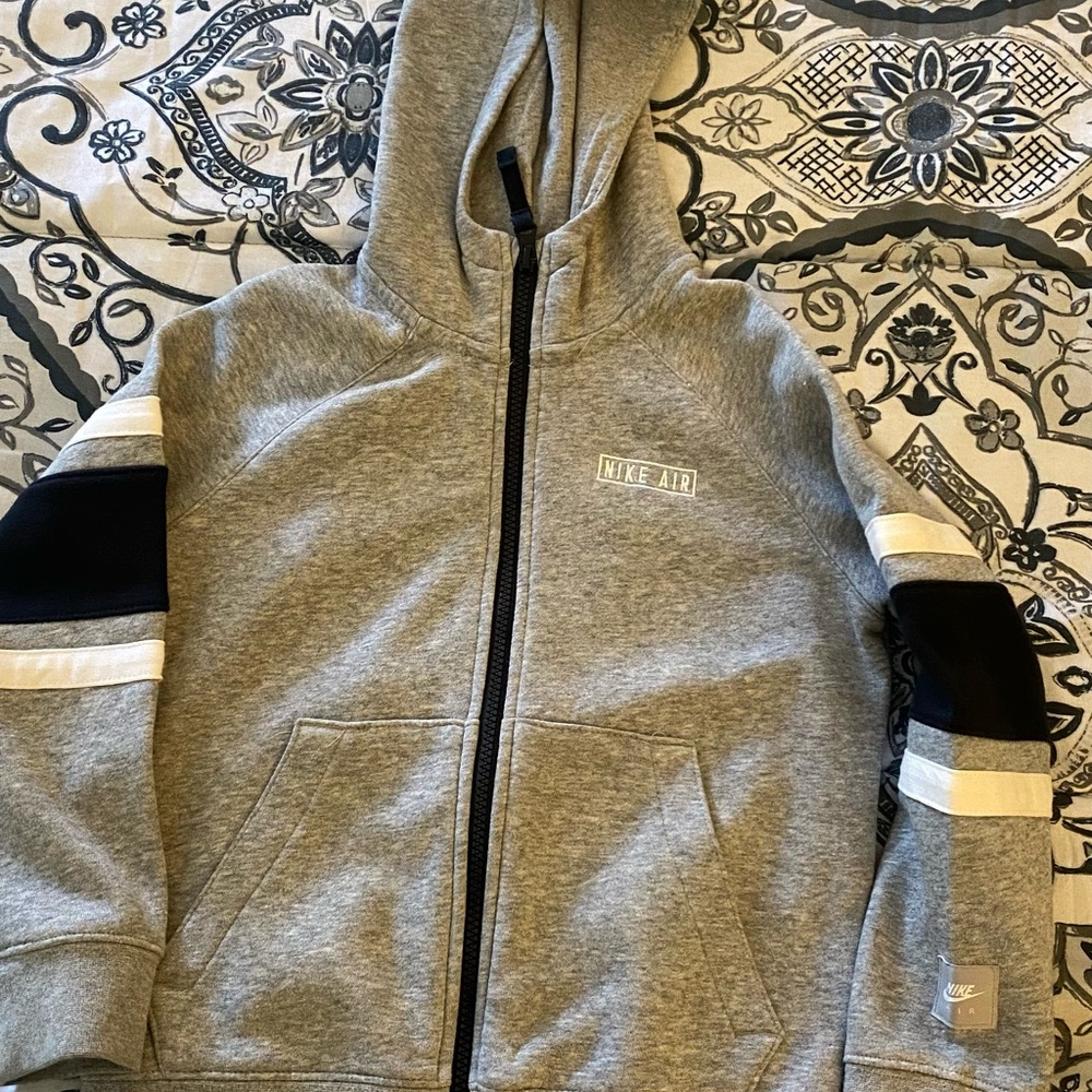 Gray Nike zip up hoodie